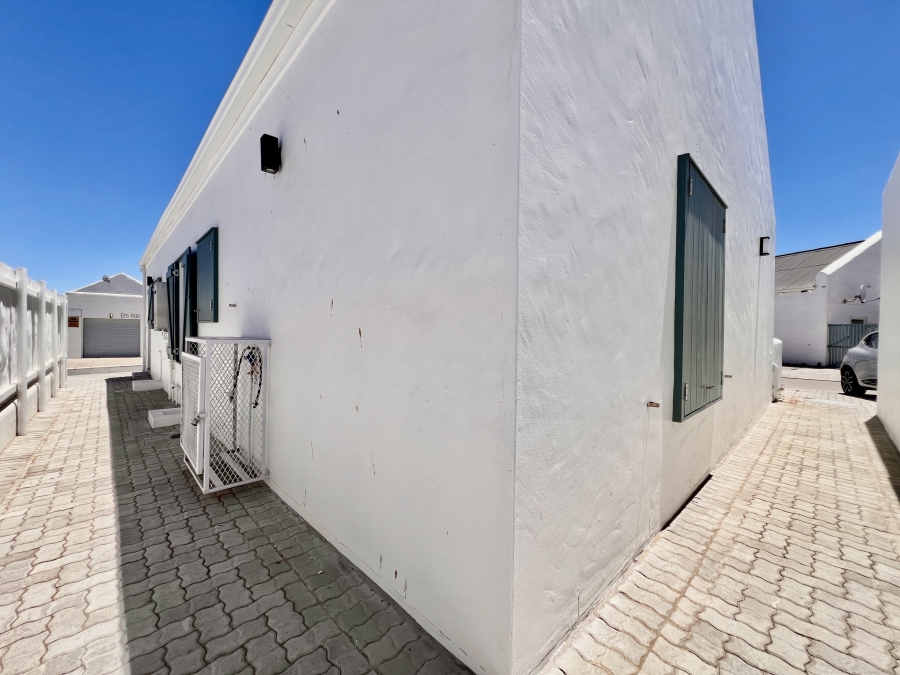 3 Bedroom Property for Sale in Paternoster Western Cape